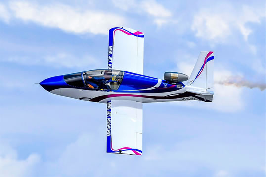 Tom Larkin performing maneuvers in the sky